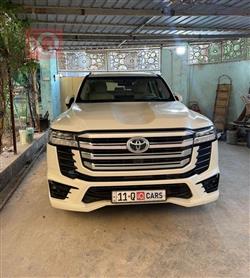 تويوتا لاندكروزر